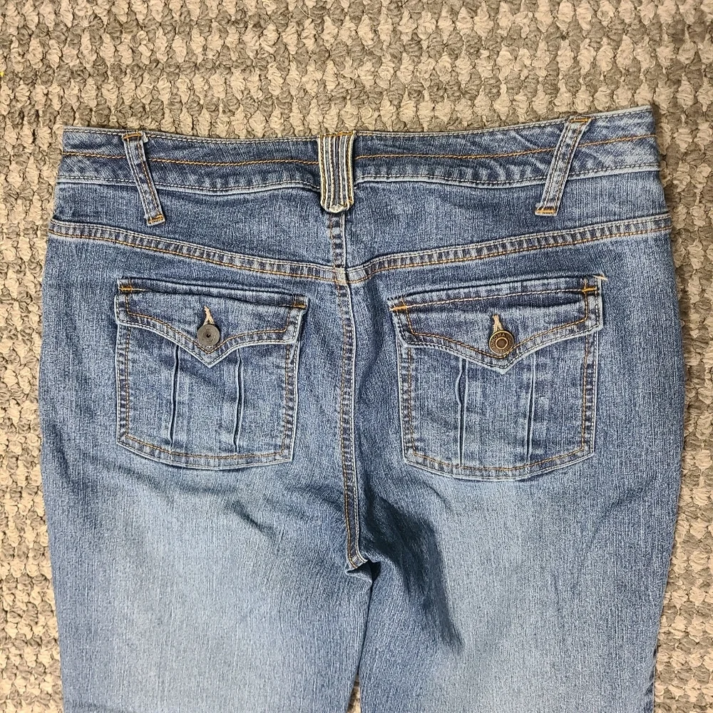 Sonoma Light Blue Flare Capri Jeans‎ Size 6p RAMIE COTTON POLY SPANDEX